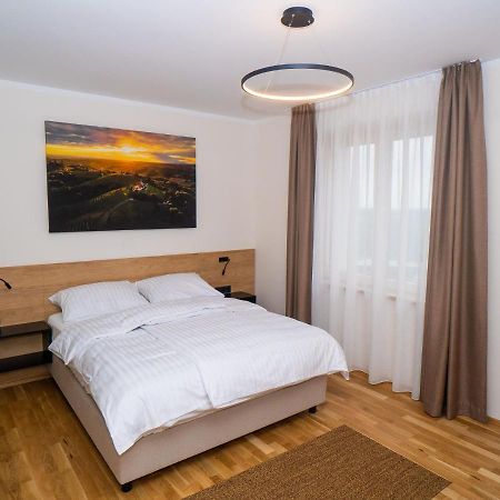 Bed and Breakfast Hisa Pep'S Ivanjkovci Экстерьер фото